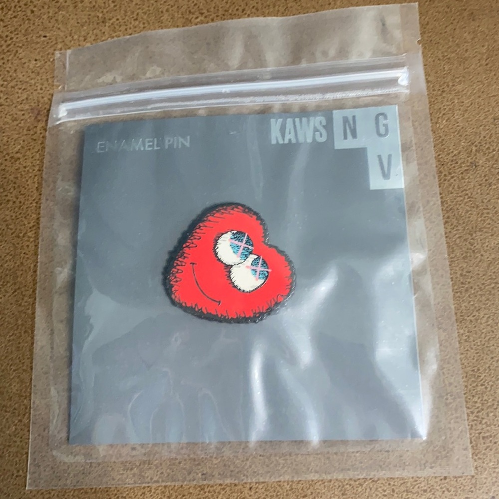 Kaws heart pin